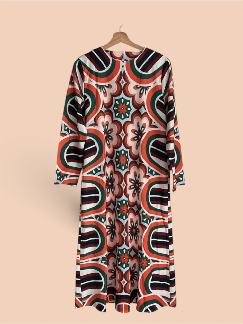 UOOZEE Retro Floral Long Sleeve Maxi Dress in Green & Orange